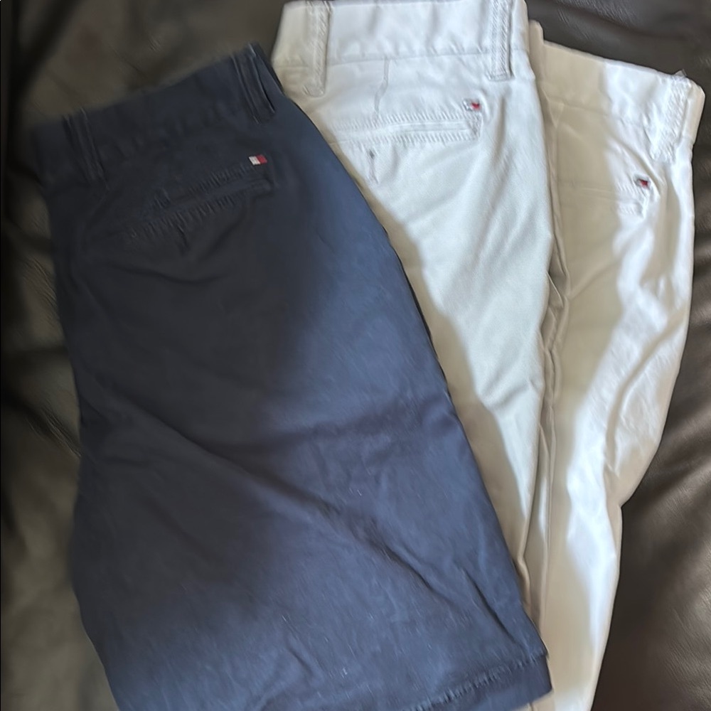 Men's Navy, white and gray Tommy Hilfiger Shorts sz 30 lot of 3!